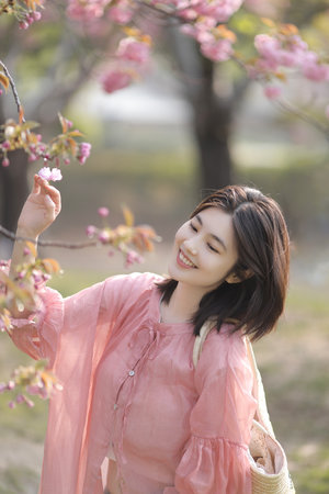 东北女人亂伦XXXⅩ视频